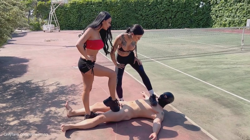Evil Woman - Casual Girls Dominating Loser On Tennis Court (2022)